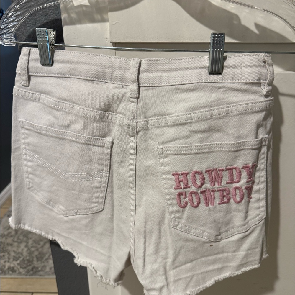 Trendy White Denim Shorts with Pink Embroidery